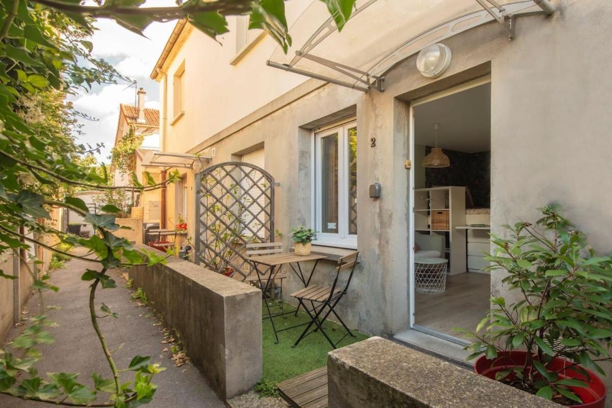 Benfleet 2 Cocooning Studio Proche Paris Романвил Екстериор снимка